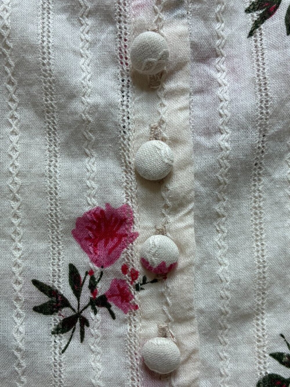 Sezane Blouse with Short Puff Sleeve - Picture 3 of 4